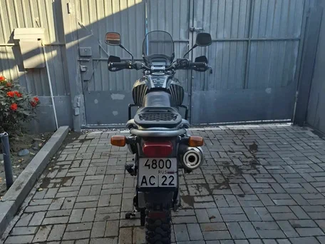 1998 Suzuki XF 650 Freewind, серый, 290000 рублей, вид 3