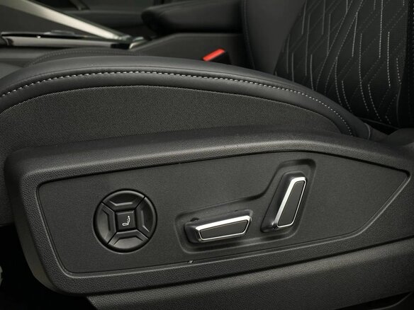 2026 Audi Q5 L III (GU), зелёный, 6799000 рублей - вид 13