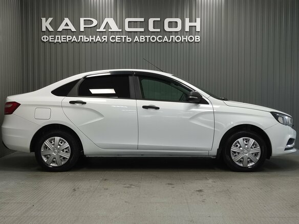 2017 Lada (ВАЗ) Vesta I, белый, 750000 рублей - вид 5