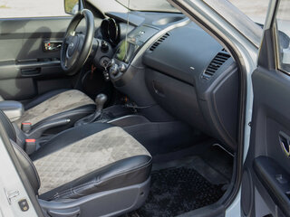 2010 Kia Soul I, серый, 750000 рублей, вид 5