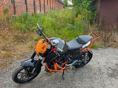 2014 KTM 125 Duke, оранжевый, 299000 рублей, вид 3