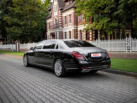 2016 Mercedes-Benz Maybach S-Класс 500 I (X222), чёрный, 11700000 рублей, вид 3