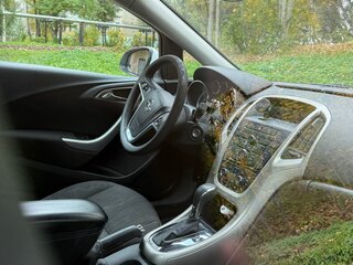 2011 Opel Astra J, белый, 630000 рублей, вид 5