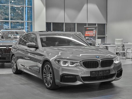 BMW 5 серии VII (G30/G31/G38)