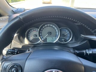 2013 Toyota Corolla XI (E160, E170, E180), белый, 1100000 рублей, вид 4