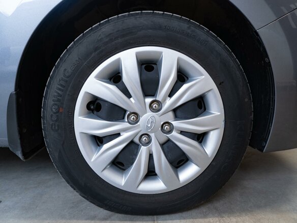 2020 Hyundai Solaris II, серый, 1675000 рублей - вид 7
