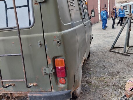 2005 УАЗ 3909, зелёный, 175000 рублей, вид 3
