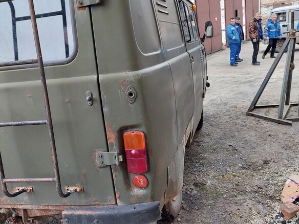 2005 УАЗ 3909, зелёный, 175000 рублей - вид 2