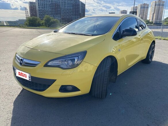 2011 Opel Astra GTC J Рестайлинг, жёлтый, 680000 рублей - вид 8