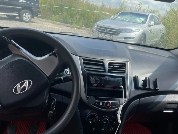 2015 Hyundai Solaris I Рестайлинг, белый - вид 4