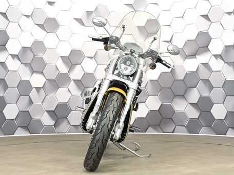2005 Harley-Davidson V-Rod, жёлтый, 729000 рублей, вид 5