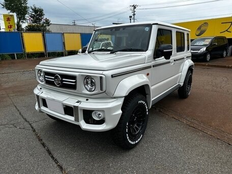 Suzuki Jimny IV