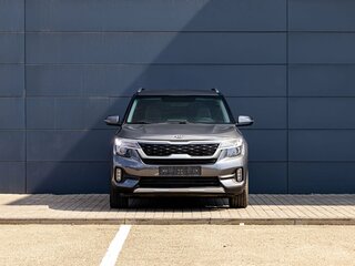 2021 Kia Seltos I, серый, 2295000 рублей, вид 2
