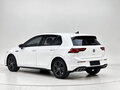 2022 Volkswagen Golf VIII, белый, 1972000 рублей - вид 4