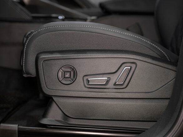 2026 Audi Q5 L III (GU), чёрный, 6690000 рублей - вид 31