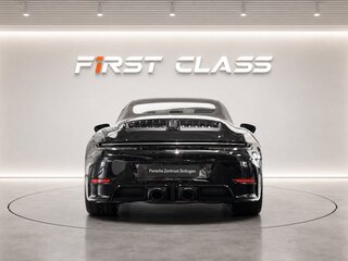 2026 Porsche 911 Carrera 4 GTS VIII (992) Рестайлинг, чёрный, 26000000 рублей, вид 3