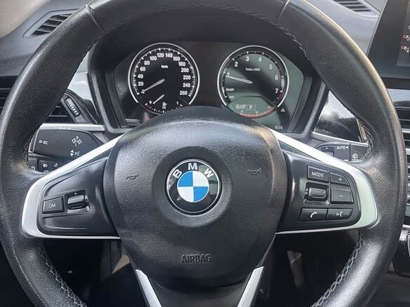 2022 BMW X1 Long 20Li sDrive II (F48) Рестайлинг, белый, 2530111 рублей - вид 9