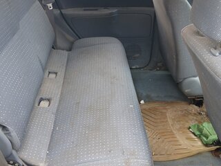 2002 Mitsubishi Dingo I Рестайлинг, серебристый, 270000 рублей, вид 1
