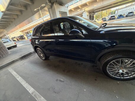 2014 Porsche Cayenne S II Рестайлинг (958), синий, 3600000 рублей, вид 5