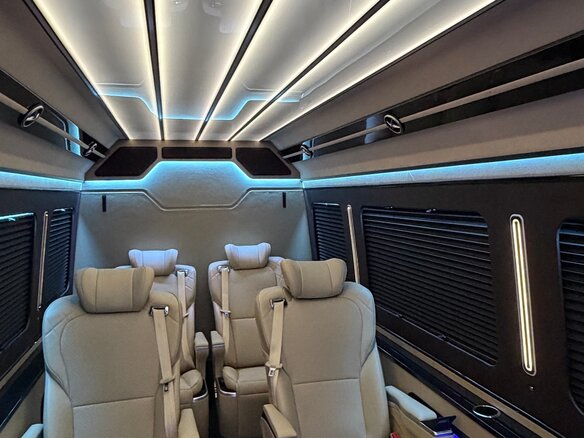 2019 Mercedes-Benz Sprinter, серебристый, 8450000 рублей - вид 11