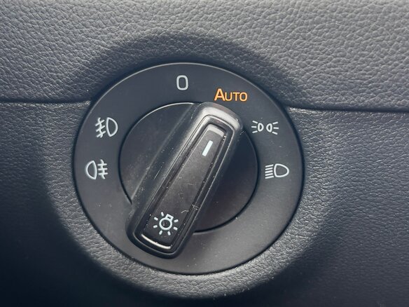 2019 Skoda Octavia III (A7) Рестайлинг, синий - вид 18