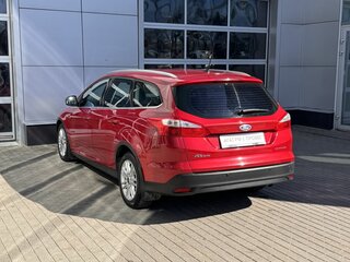 2014 Ford Focus III, красный, 810000 рублей, вид 5
