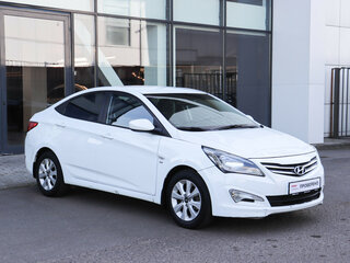 2016 Hyundai Solaris I Рестайлинг, белый, 774000 рублей, вид 3