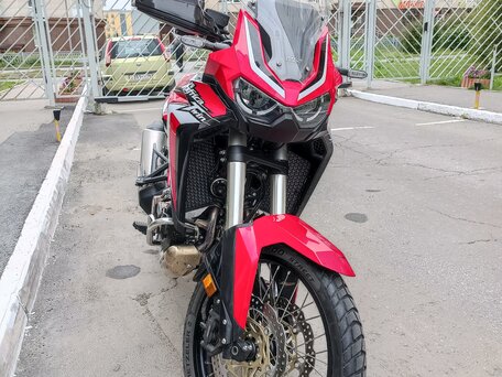 2020 Honda CRF 1100L Africa Twin, красный, 1400000 рублей, вид 2