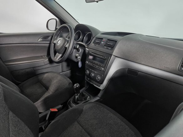 2014 Skoda Yeti I Рестайлинг, белый - вид 10