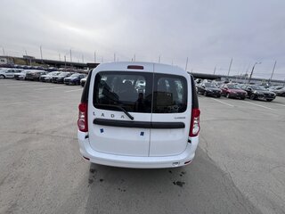 2026 Lada (ВАЗ) Largus I Рестайлинг, белый, 1637000 рублей, вид 2