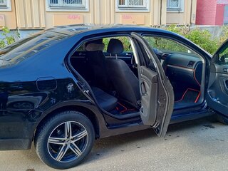 2009 Volkswagen Jetta V, чёрный, 660000 рублей, вид 3
