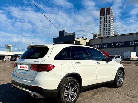 2021 Mercedes-Benz GLC 300 L I (X253) Рестайлинг, белый, 4480000 рублей, вид 4