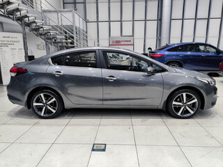 2018 Kia Cerato III Рестайлинг (Classic), серый, 1550000 рублей, вид 4