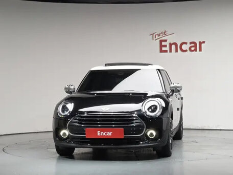 2023 Mini Clubman Cooper II Рестайлинг, чёрный, 1900000 рублей, вид 2