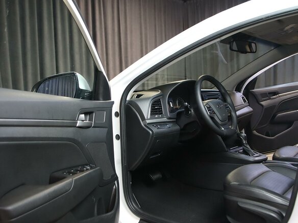 2018 Hyundai Elantra VI (AD), белый, 1149000 рублей - вид 6