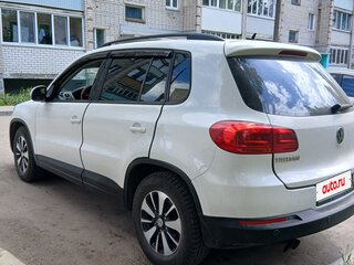 2013 Volkswagen Tiguan I Рестайлинг, белый, 1000000 рублей, вид 1