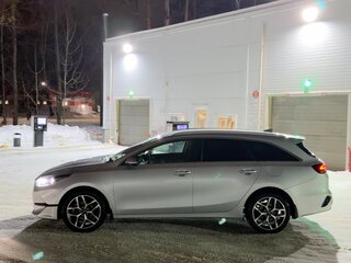 2022 Kia Ceed III Рестайлинг, серый, 3000000 рублей, вид 5
