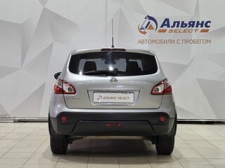 2013 Nissan Qashqai I Рестайлинг, серебристый, 1125000 рублей, вид 4