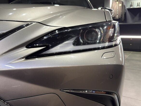 2021 Lexus ES 250 VII, серый, 3869000 рублей - вид 10