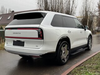 2025 Zeekr 9X 70 kWh, белый, 12000000 рублей, вид 5