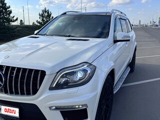 2015 Mercedes-Benz GL-Класс 400 II (X166), белый, 2990000 рублей, вид 2