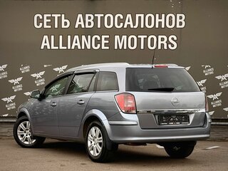 2011 Opel Astra H Рестайлинг, серый, 685000 рублей, вид 5