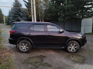 2021 Toyota Fortuner II Рестайлинг, коричневый, 4100000 рублей, вид 2