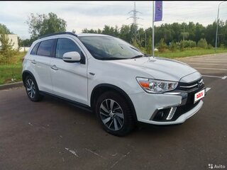 2018 Mitsubishi ASX I Рестайлинг 2, белый, 1350000 рублей, вид 3