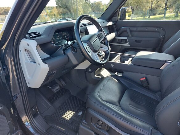2021 Land Rover Defender 90 II, серый, 6900000 рублей - вид 14