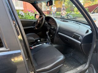 2012 Chevrolet Niva I Рестайлинг, чёрный, 470000 рублей, вид 4
