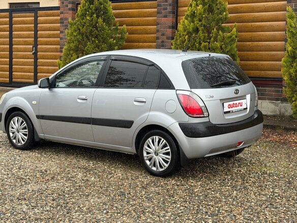 2006 Kia Rio II, серебристый, 410000 рублей - вид 7