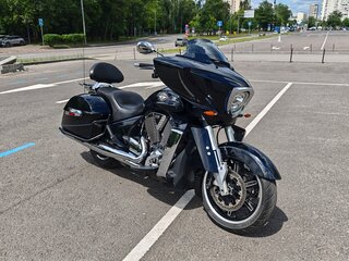 2011 Victory Cross Country, чёрный, 1200000 рублей, вид 3