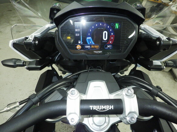 2018 Triumph Tiger 1200, белый, 1390000 рублей - вид 5
