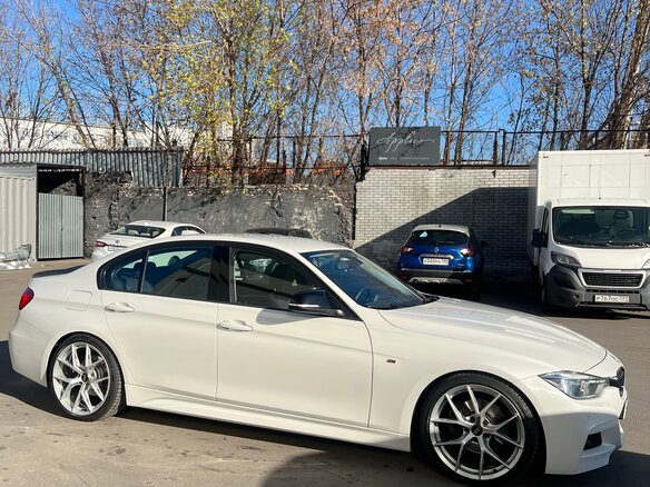2016 BMW 3 серии 320d xDrive VI (F3x) Рестайлинг, белый, 2650000 рублей - вид 6